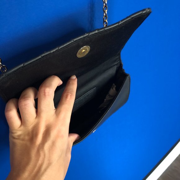 Forever 21 Cute Lace Vinyl Crossbody Bag in Black - Picture 4 of 6